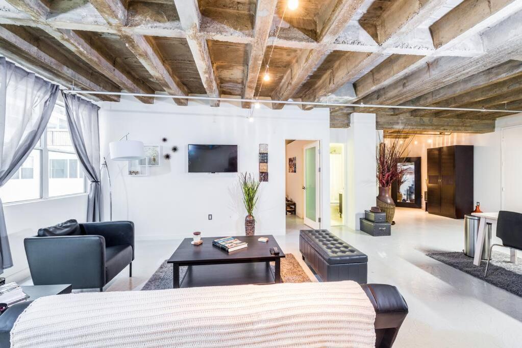 Newly Renovated 1Bdrm Loft Dtla And Rooftop Pool Los Ángeles Exterior foto